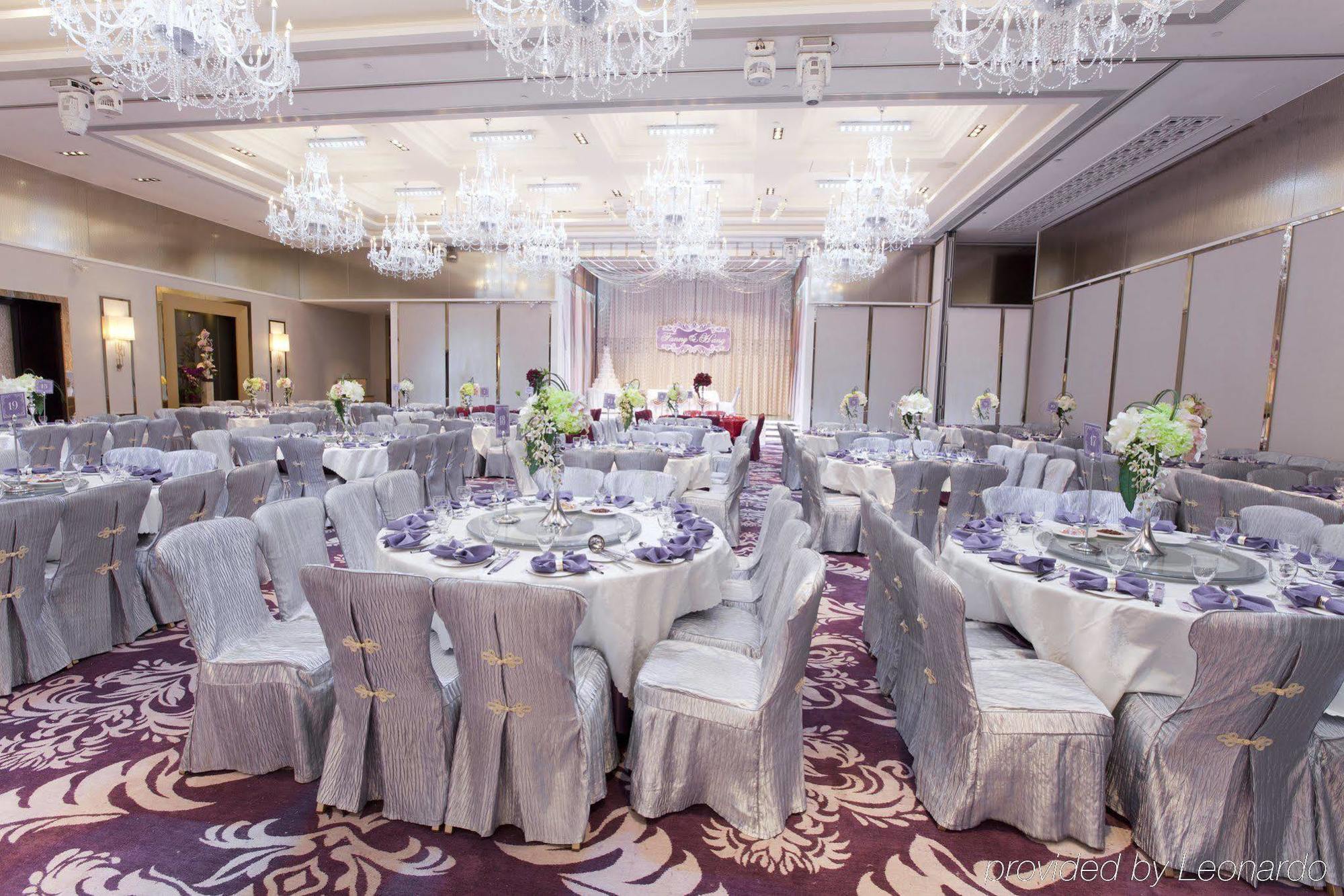Dorsett Tsuen Wan, Hong Kong Hotel Екстериор снимка
